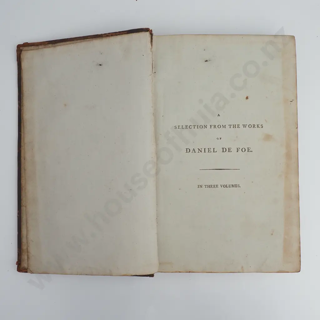 De Foe, Daniel - The Life and Adventures of Robinson Crusoe, vol. 1 , 2 & 3, Logographic Press, London, 1790 Image 1++