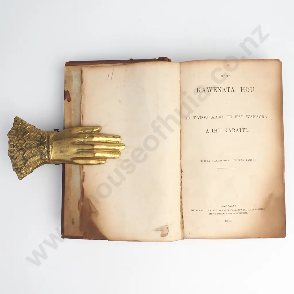 Ko te Kawentata Hou (The New Testament), Third Edition, Wareta Makaroweara (Walter McDowel), London, 1842 Image 1++