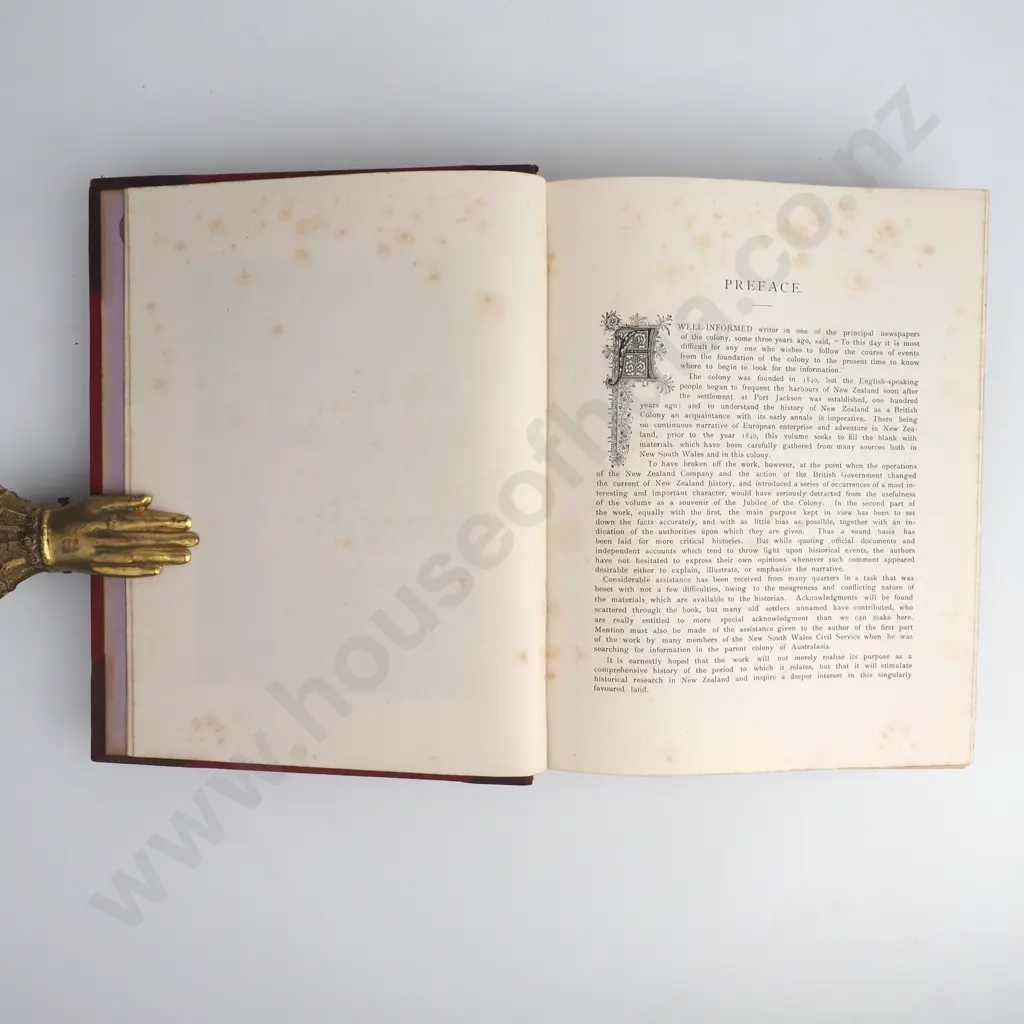 Sherrin, R.A.A & Wallace, J.H - Early History of New Zealand,First Edition, H. Brett Printer & Publisher, Auckland, 1890 Image 1++