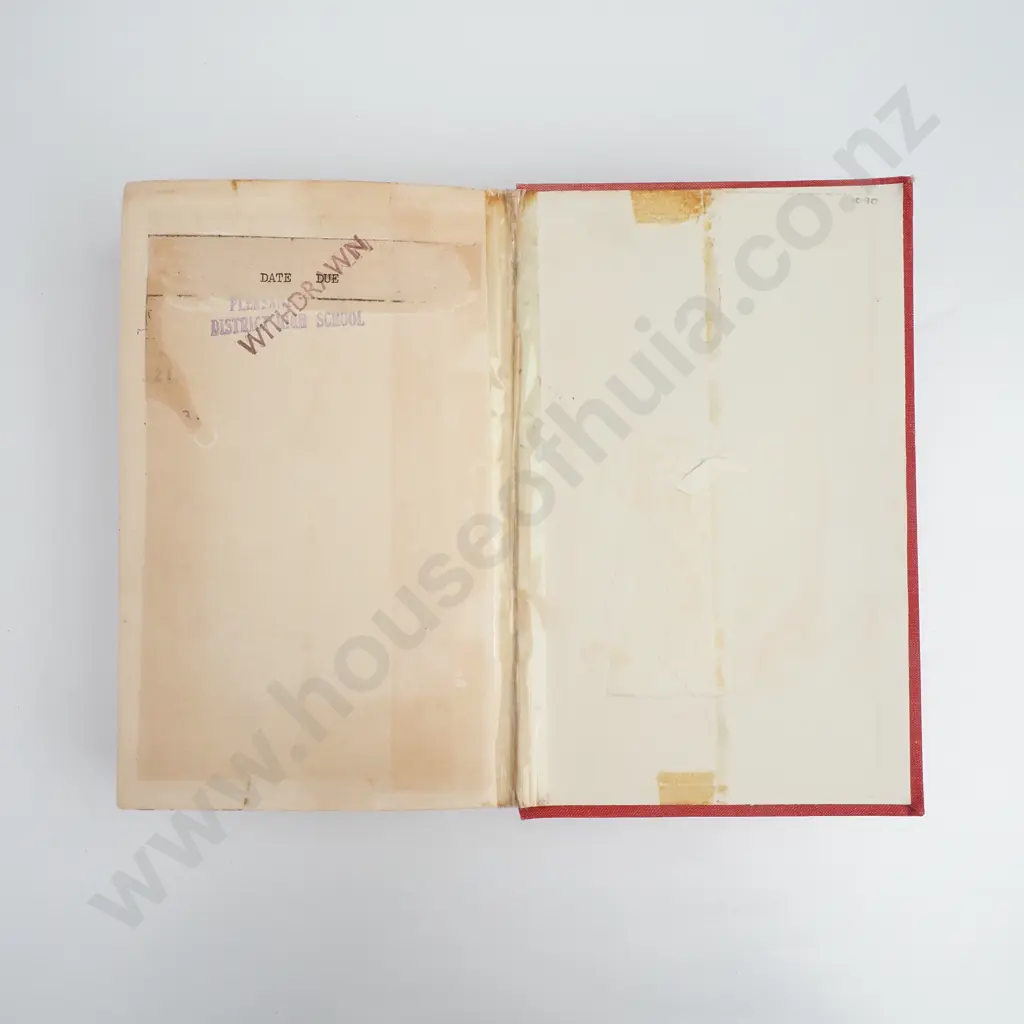 Buick, T. Lindsay - The Mystery of the Moa New Zealand's Avian Giant, First Edition, Thomas Avery & Sons LTD, 1931 Image 1++
