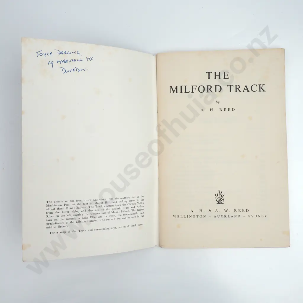 Evans, Allister; The Silver Tussock Image 1++