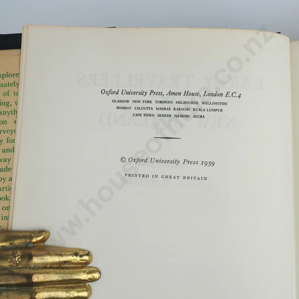 Taylor, Nancy M. [Ed]; Early Travellers in New Zealand Image 1++