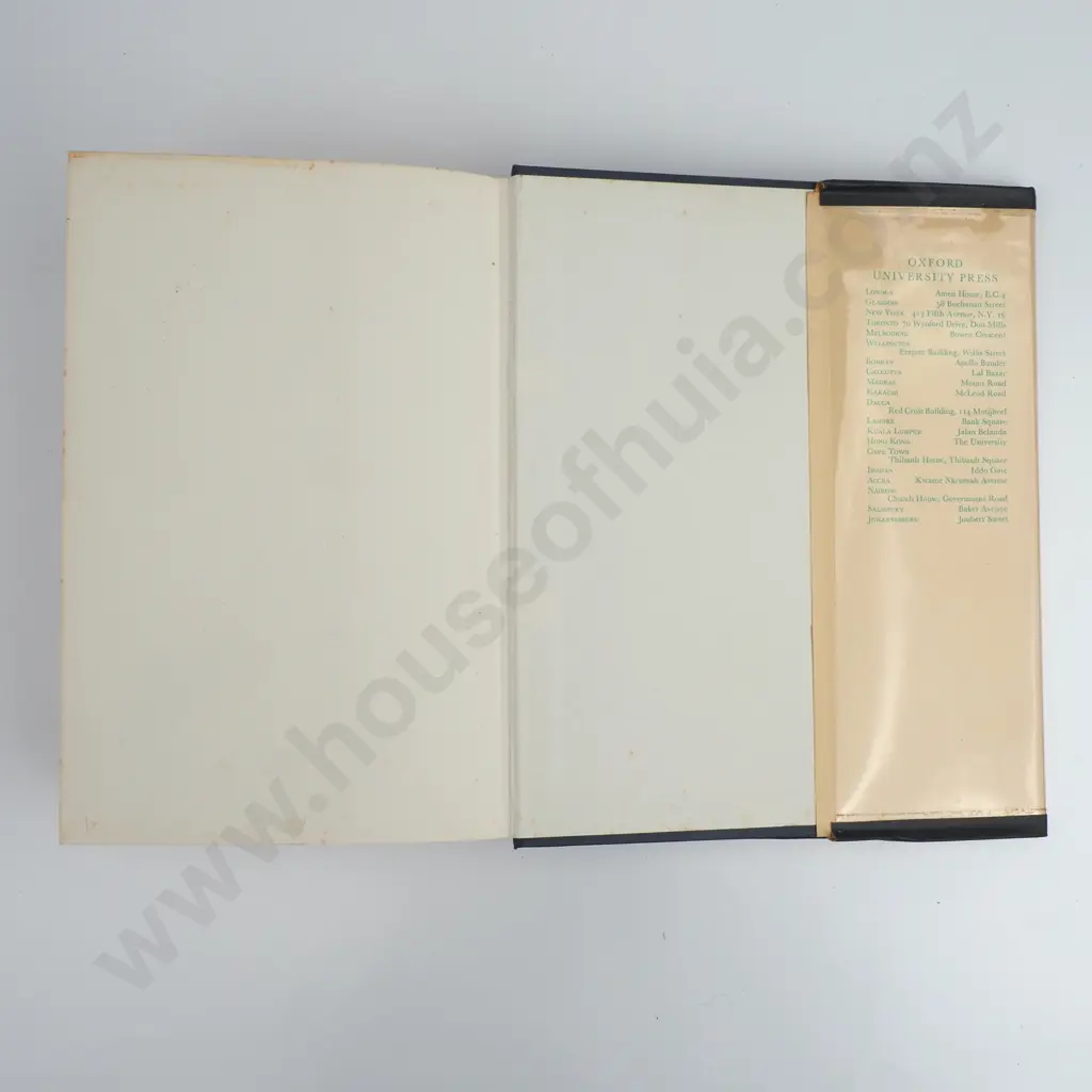Taylor, Nancy M. [Ed]; Early Travellers in New Zealand Image 1++