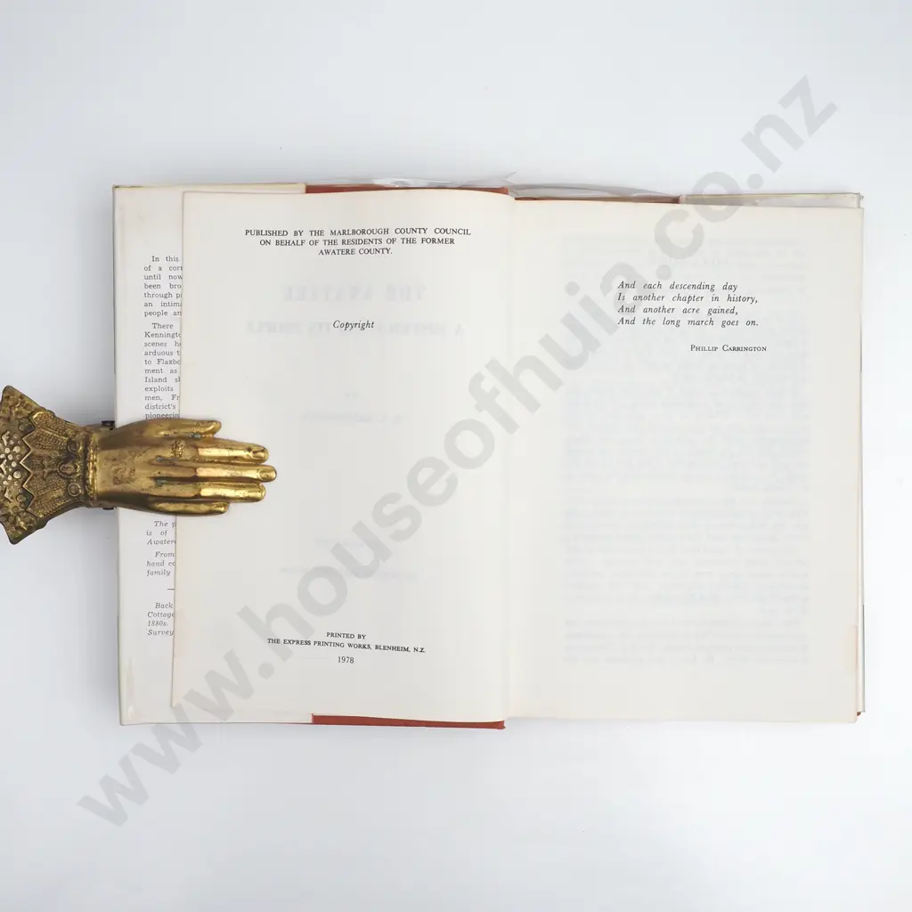 Kennington, A. L.; The Awatere Image 1++