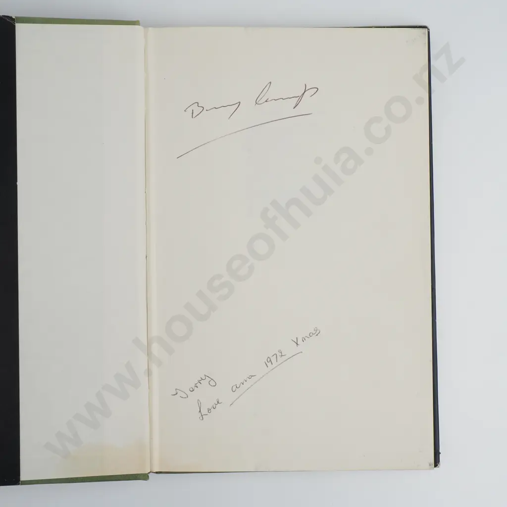 Crump Barry ,' Fred', Publisher Crump Productions Ltd, Auckland 1972 Image 1++