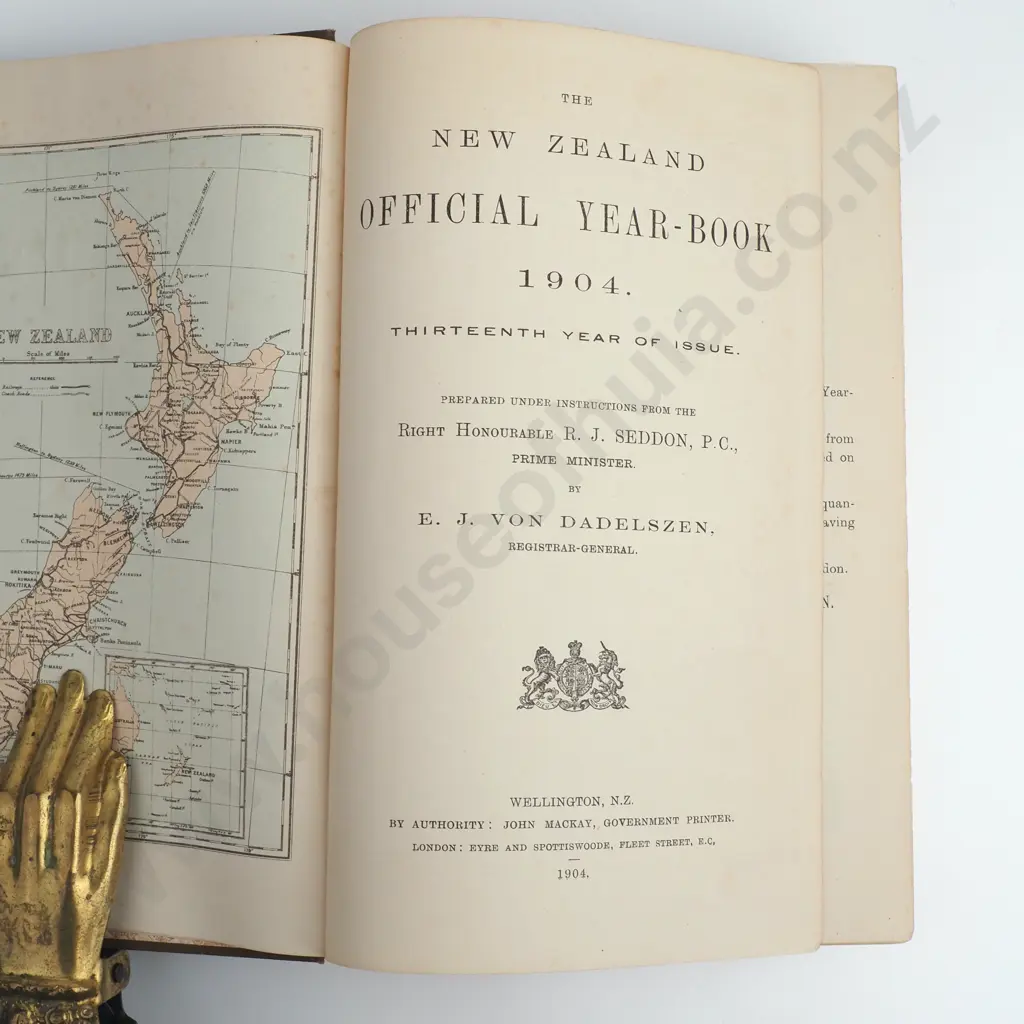 New Zealand Official Year Book 1904, Published by the Government Printer, 1904 Image 1++