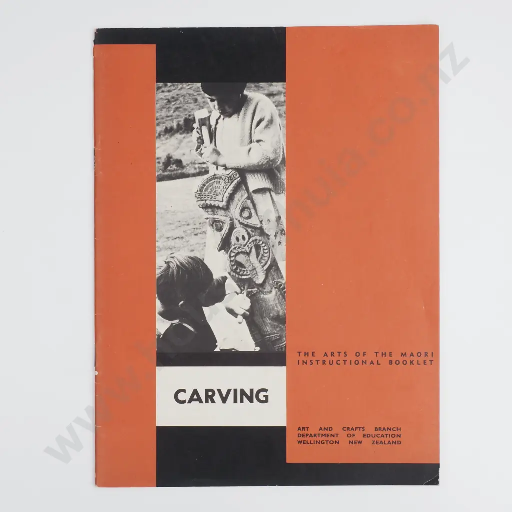 The Arts of the Maori Instructional Booklet - 'Carving' Image 1++