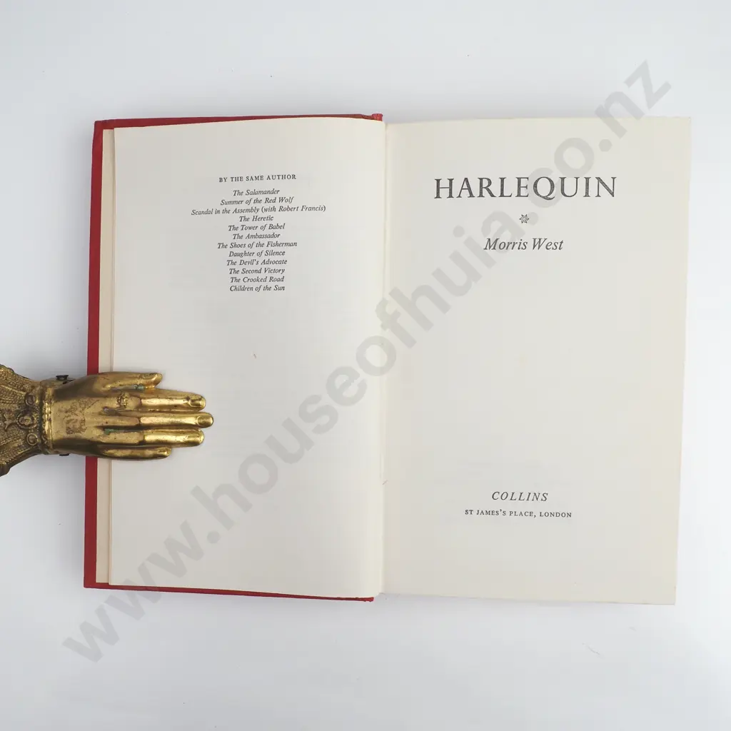 West, Morris; Harlequin Image 1++