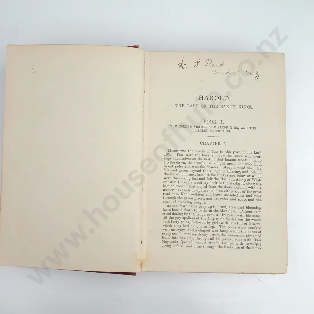 Lytton, Edward Bulwer; Harold Image 1++