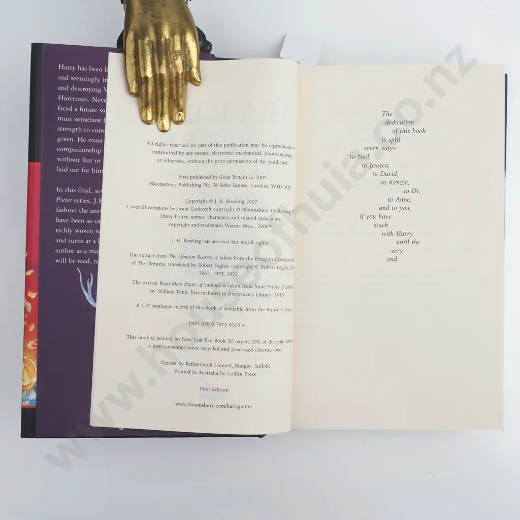 J.K.Rowling - 'Harry Potter and the Deathly Hallows' Bloomsbury, First Edition (2007) Image 1++