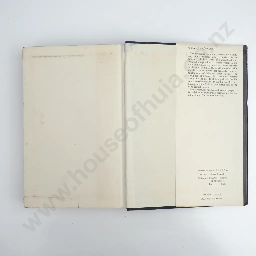 J.R.R Tolkien - 'The Silmarillion' George Allen & Unwin, First Edition (1977) Image 1++