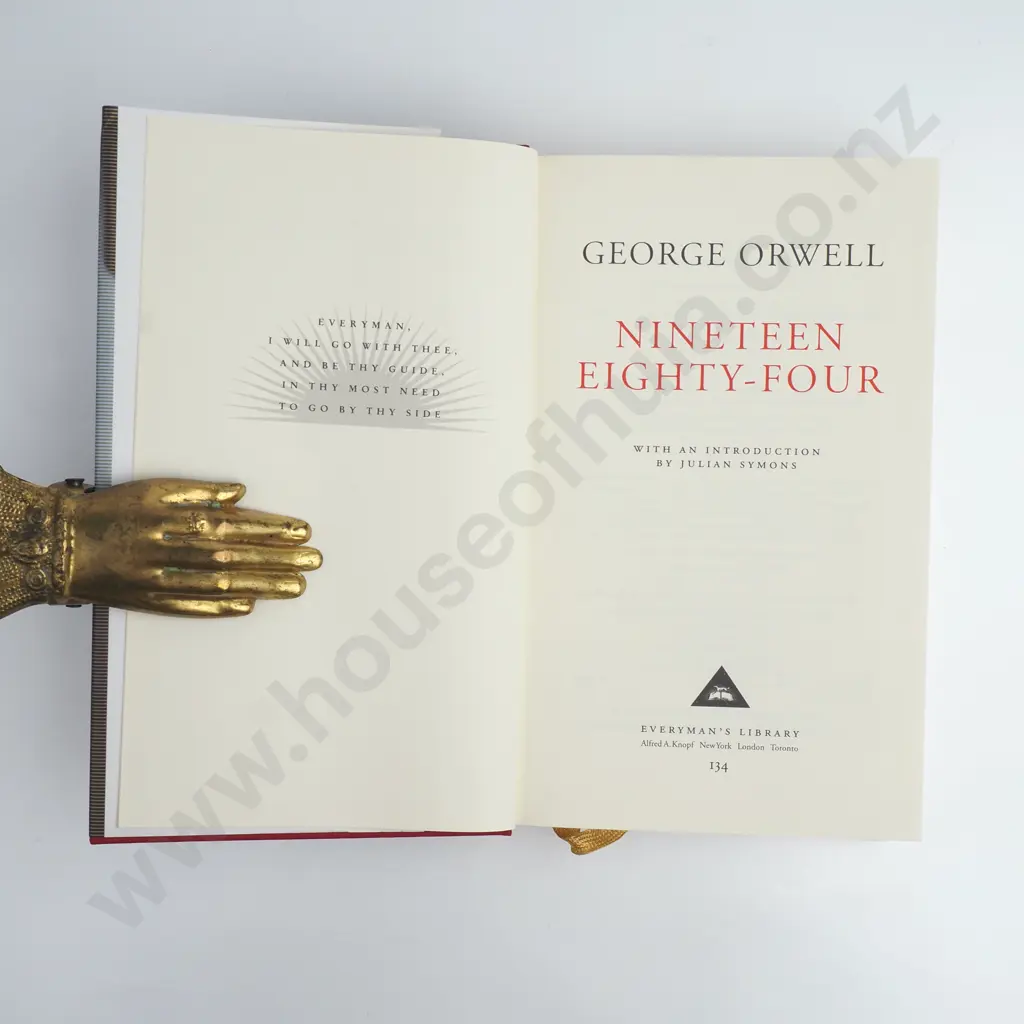 Orwell, George; Nineteen Eighty-Four Image 1++