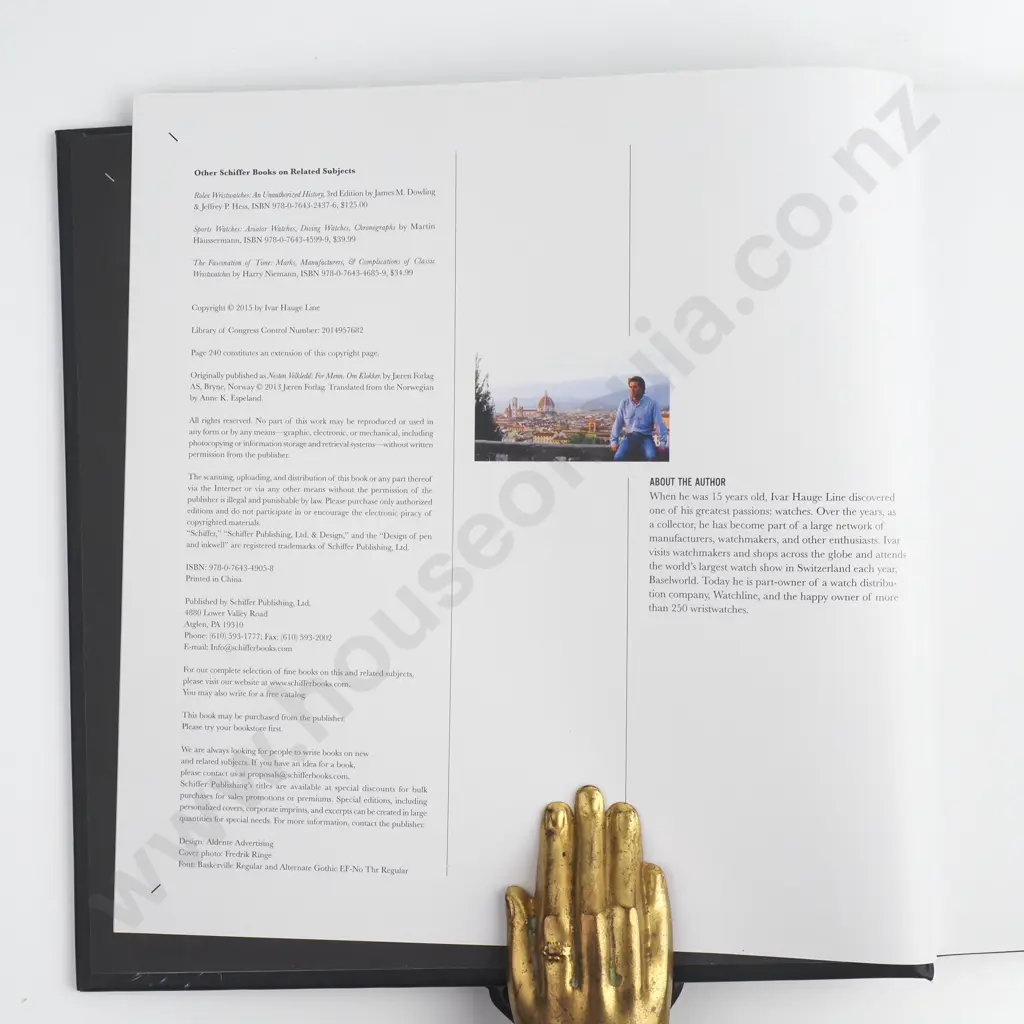 Ivar Hauge Line - 'About Time - Celebrating Men's Watches' - Nesten Velkledd - 2013 Image 1++