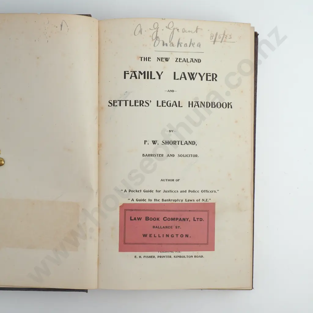 F.W.Shortland - 'The New Zealand Family Lawyer and Settlers Legal Handbook' Image 1++