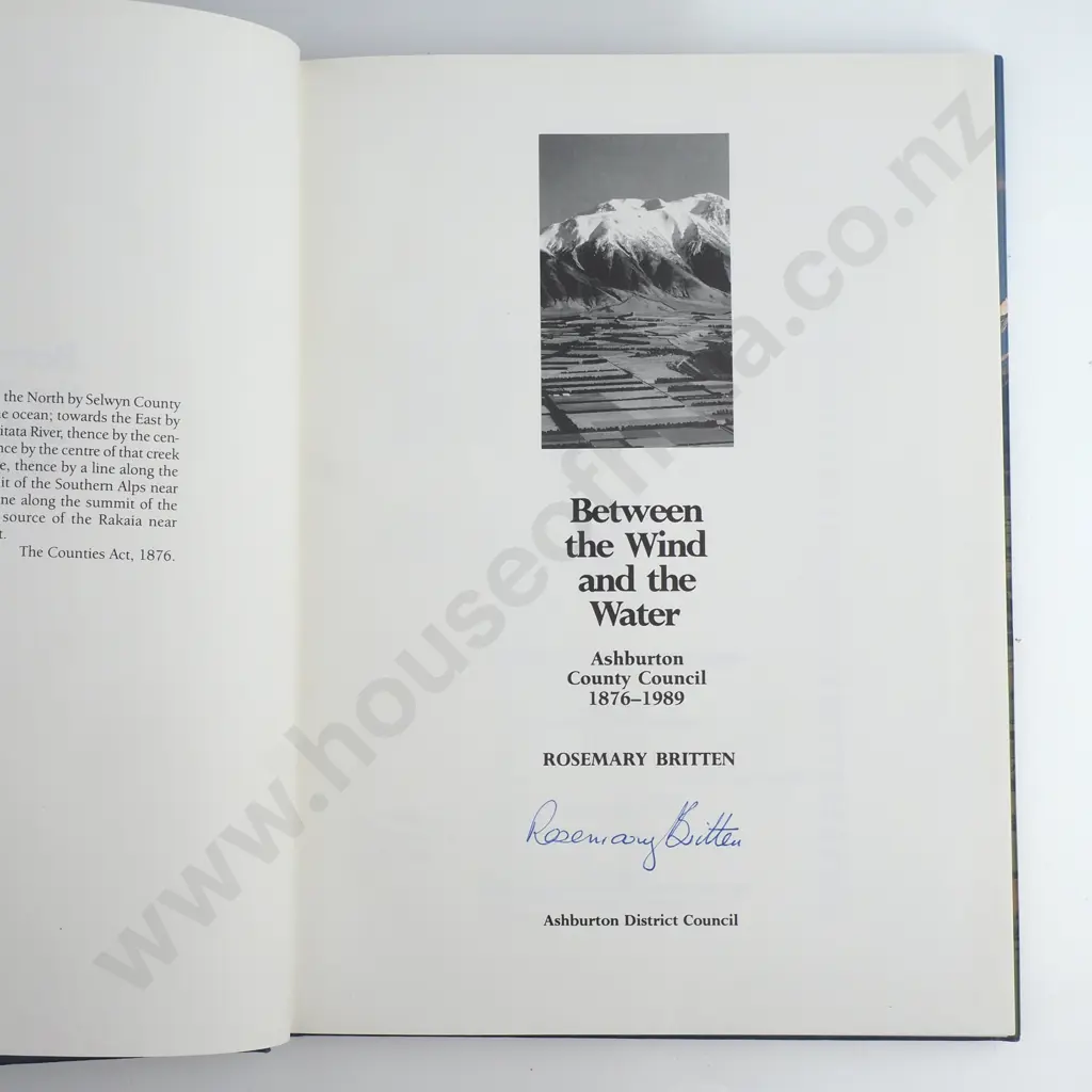 Anderson, Mona; The Wonderful World at My Doorstep plus one other Image 1++