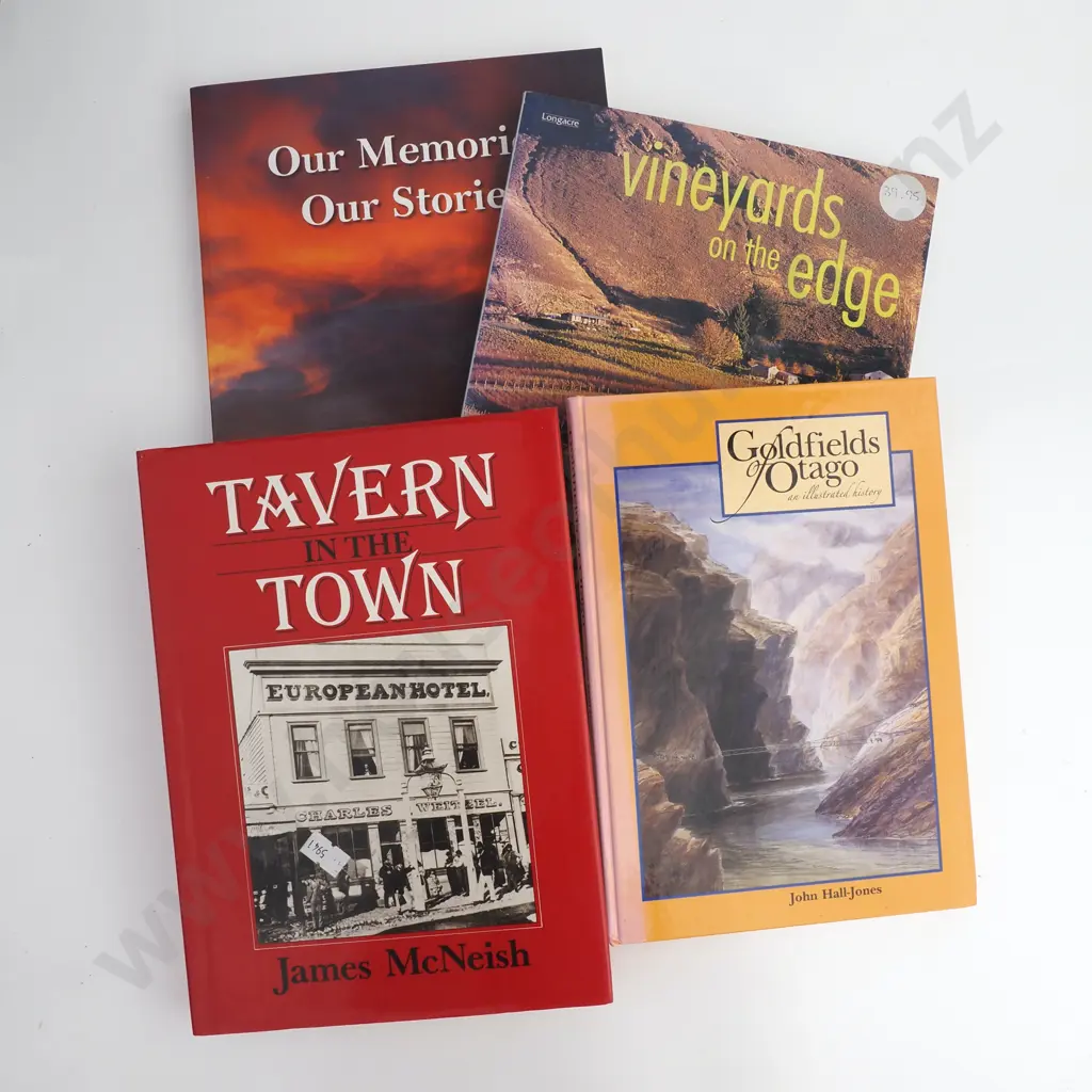 4  Books on Central Otago Image 1++