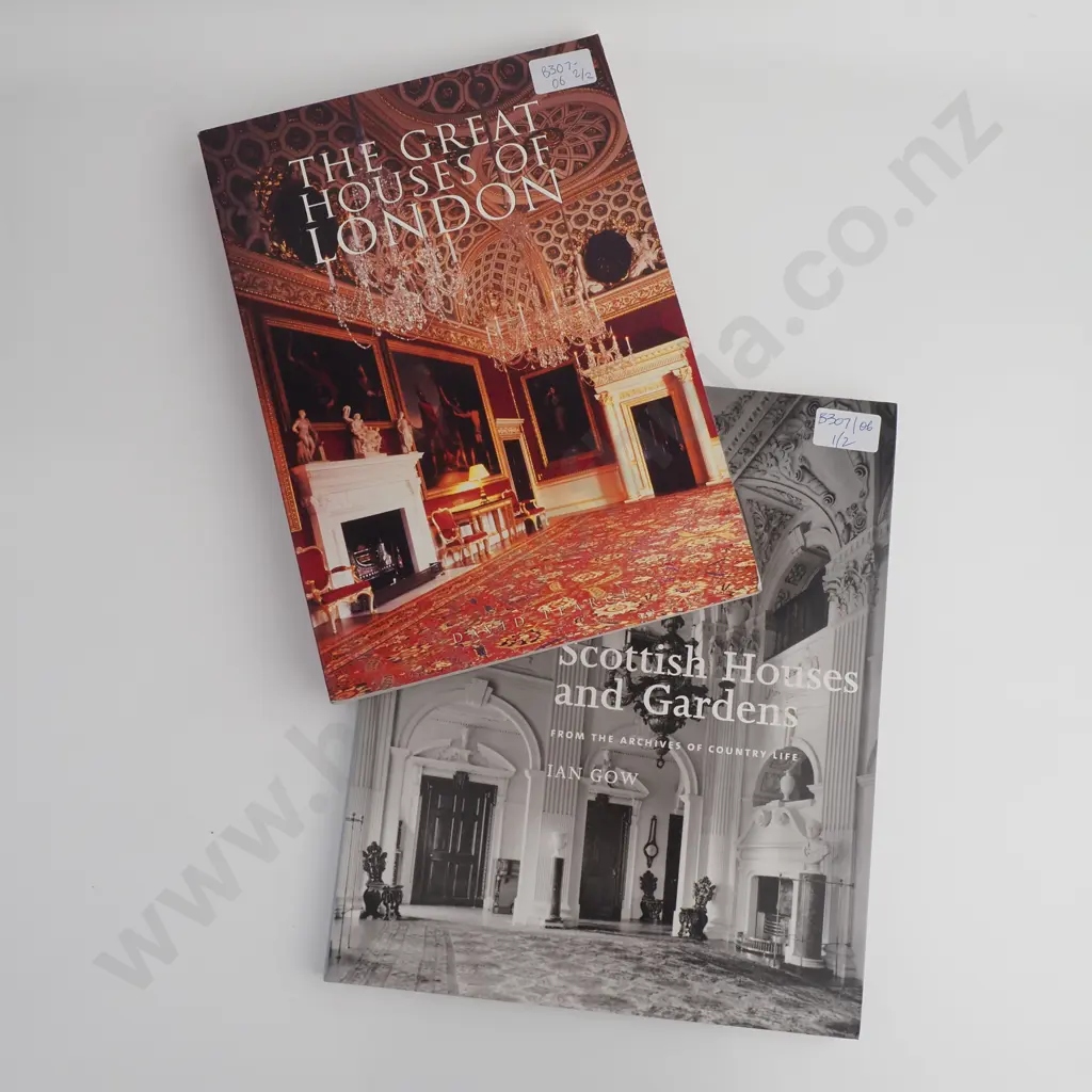 The Great Houses of London & Scottish Houses & Gardens - Paperback Coffee Table Books Image 1++