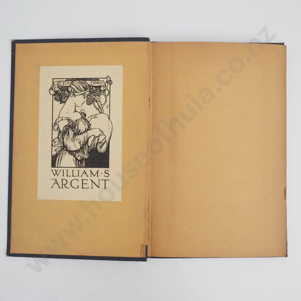 Sacher-Masoch, Leopold van - Venus in Furs, Leopold van, Boston: The Uranian Society, 1925 Image 1++
