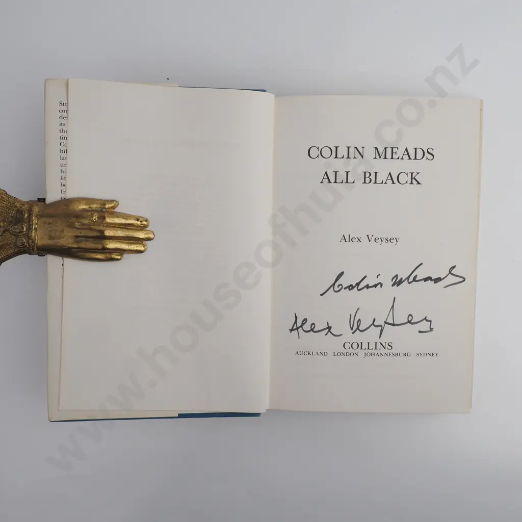 Alex Veysey - 'Colin Meads All Black' - Collins - 1974 SIGNED BY BOTH MEADS & VEYSEY Image 1++