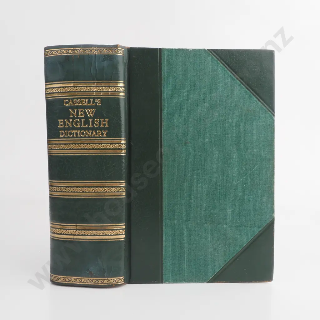 Cassel's New English Dictionary - Seventeenth Edition Image 1++