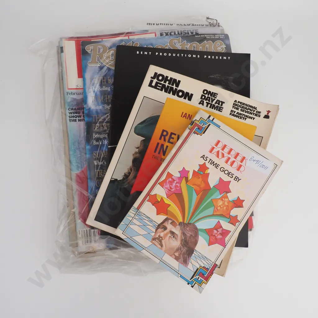4 Books on The Beatles and John Lennon Image 1++