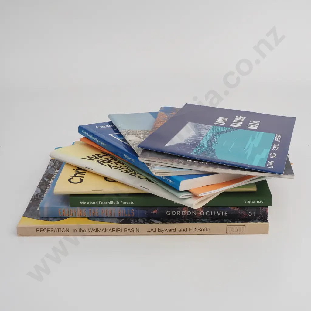 Assorted Lot Of Books Of Christchurch Walks Image 1++