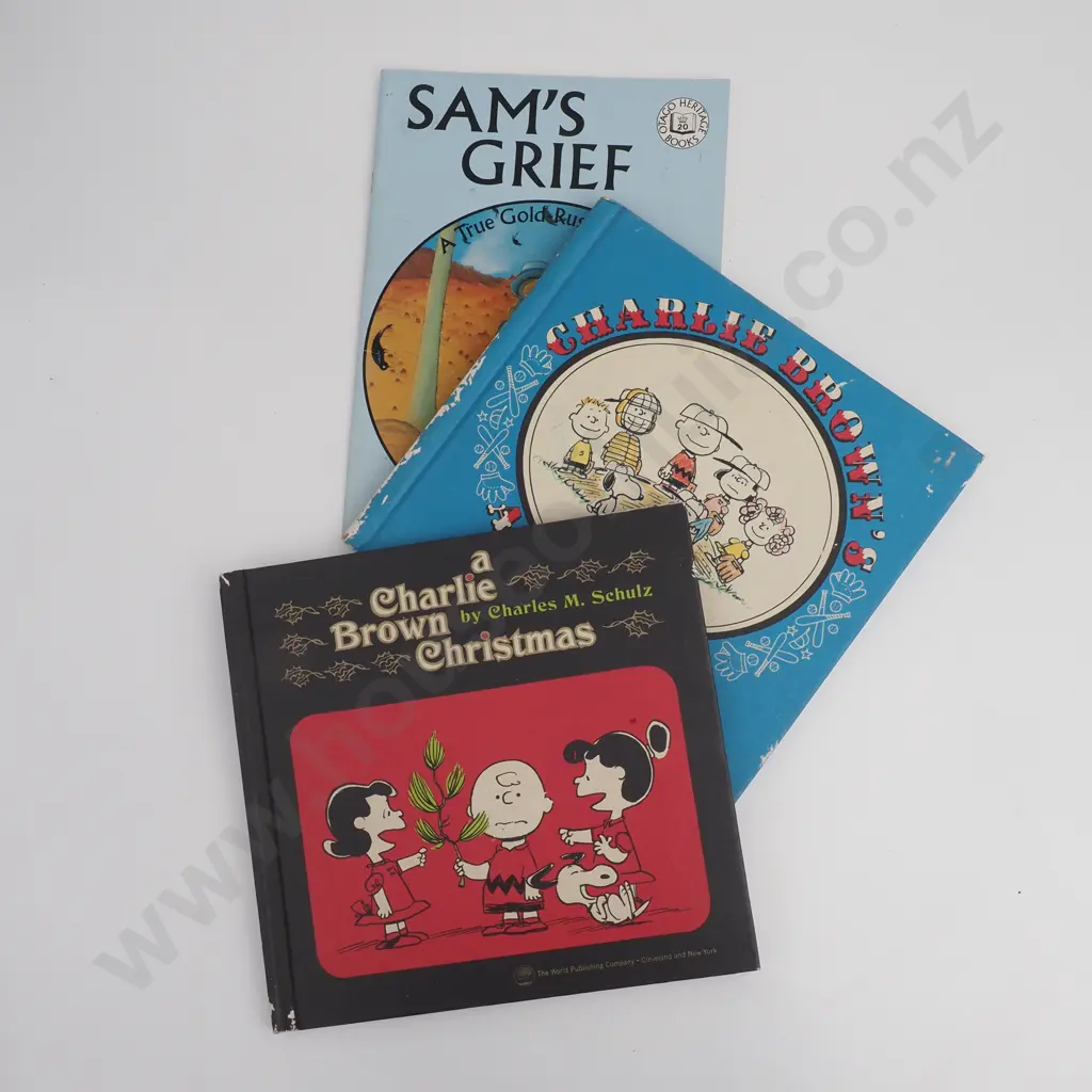 Two First Edition Charlie Brown Children's Books & Children's Short Story on the Otago Gold Rush Image 1++