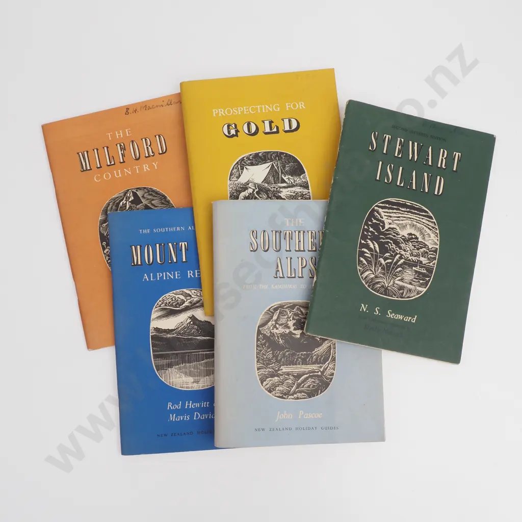 Five Books on Places in the Deep South of New Zealand Image 1++