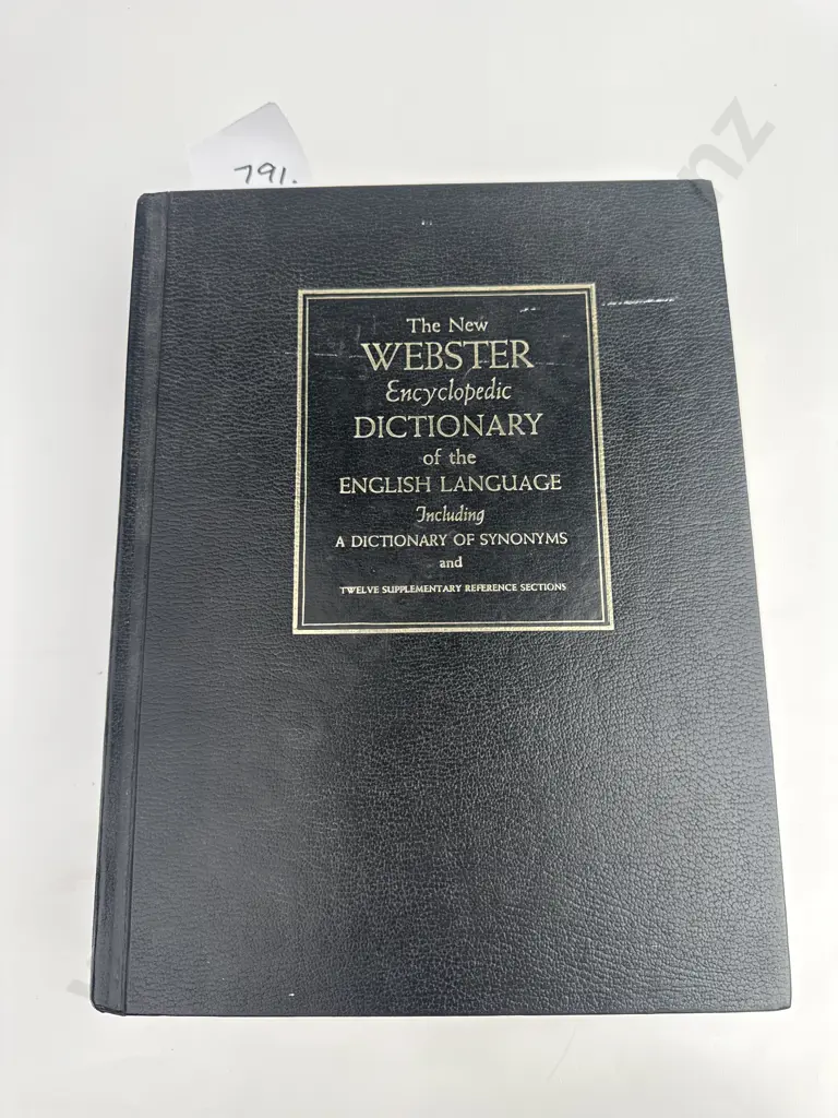 The New Webster Encyclopedic Dictionary of The English Language, Hardback Image 1++
