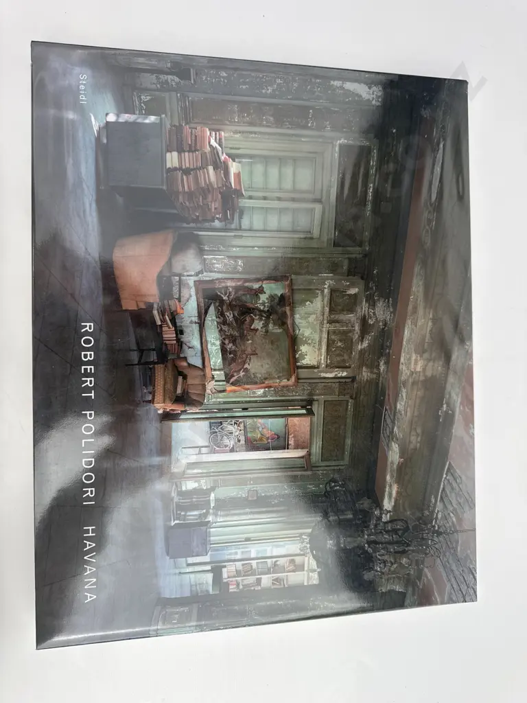 Robert Polidori - 'Havana', Steidl, Third Edition, 2003 Image 1++