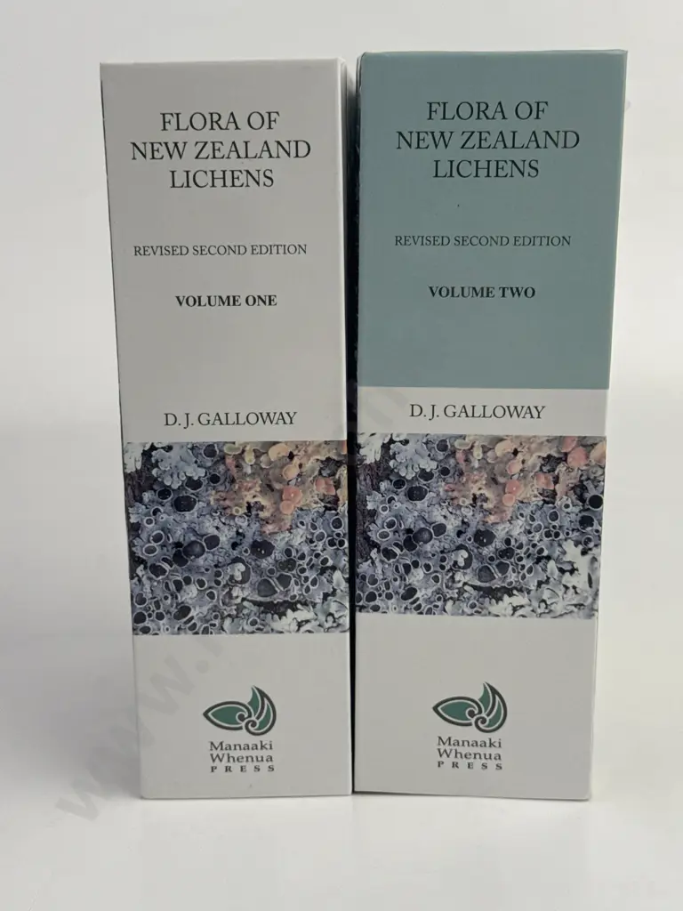 Galloway D J, Flora of New Zealand Lichens in Two Volumes, Revised Second Edition 2005 Image 1++