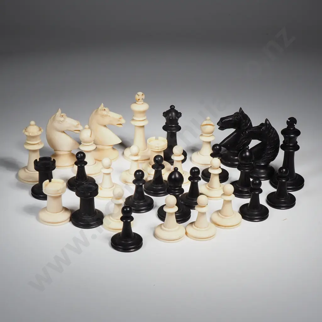 Thirty Two Piece  Staunton Pattern Chess Set, Possibly Bakelite Image 1++