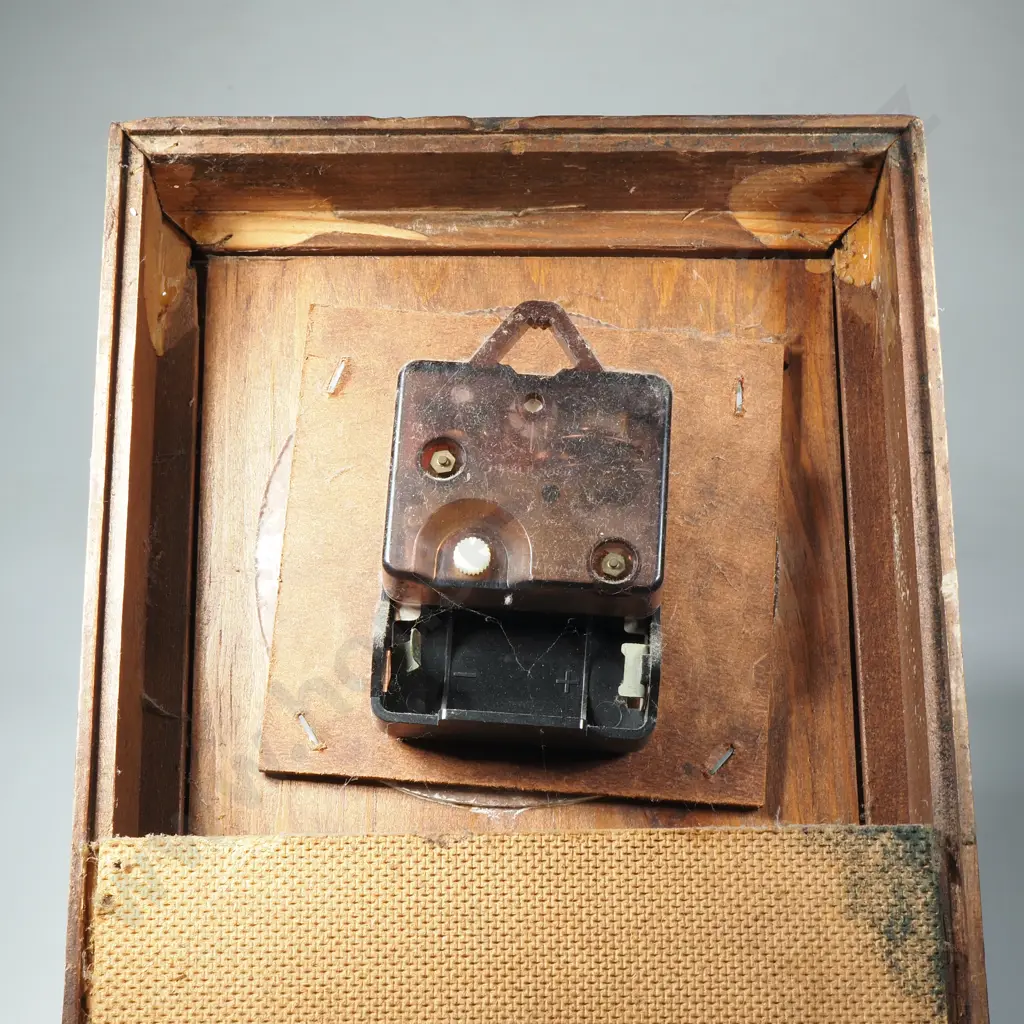 Vintage Timber Framed Wall Clock Image 1++