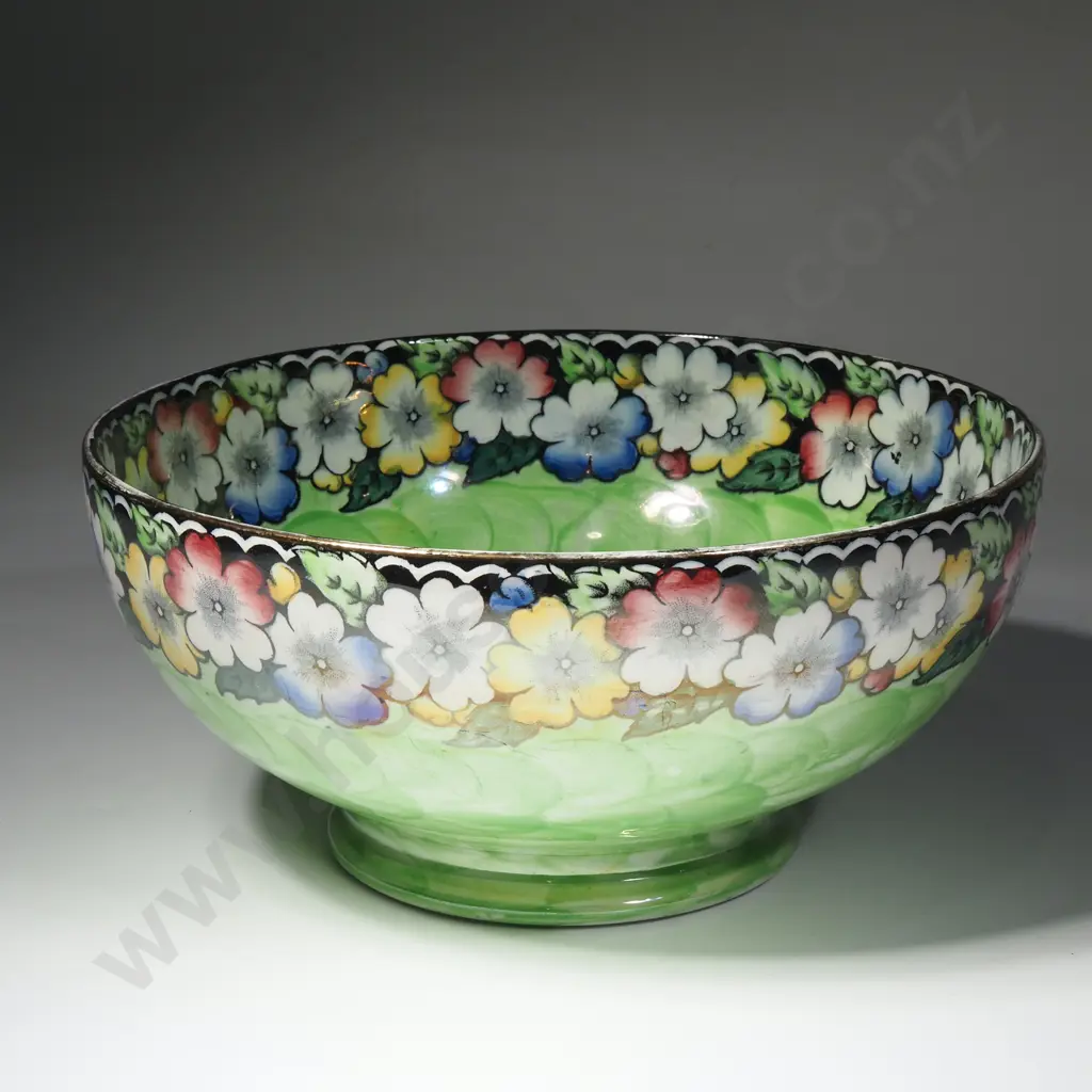 Large Green Lustre Thumbprint Bowl w Floral Pattern Image 1++