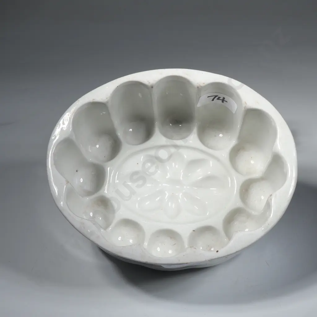 Antique Stoneware Jelly Mould - Circa 1900 Image 1++