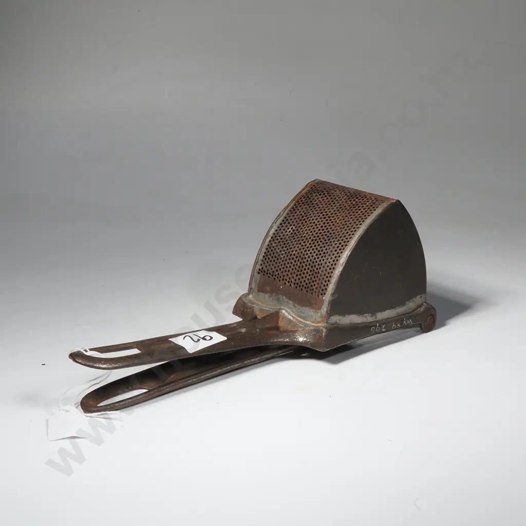 Vintage Metal Potato Ricer For Mashing Potatoes & Other Vegetables Image 1++