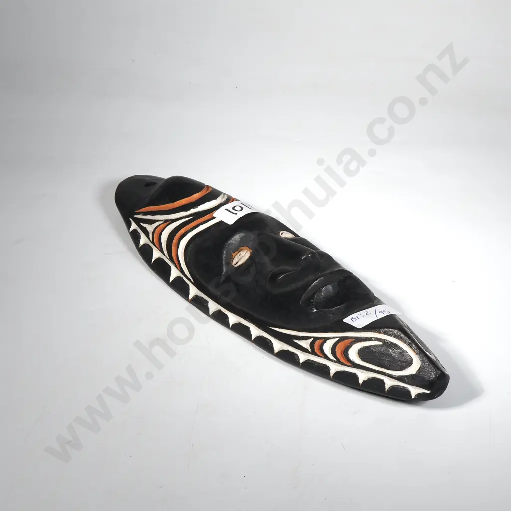 Vintage Wooden Papua New Guinea Tribal Style Wall Plaque Image 1++