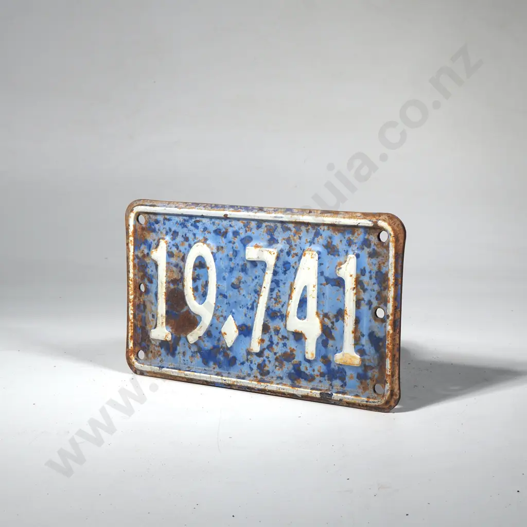 2 x Vintage New Zealand License Plates - White Letters on Blue Image 1++