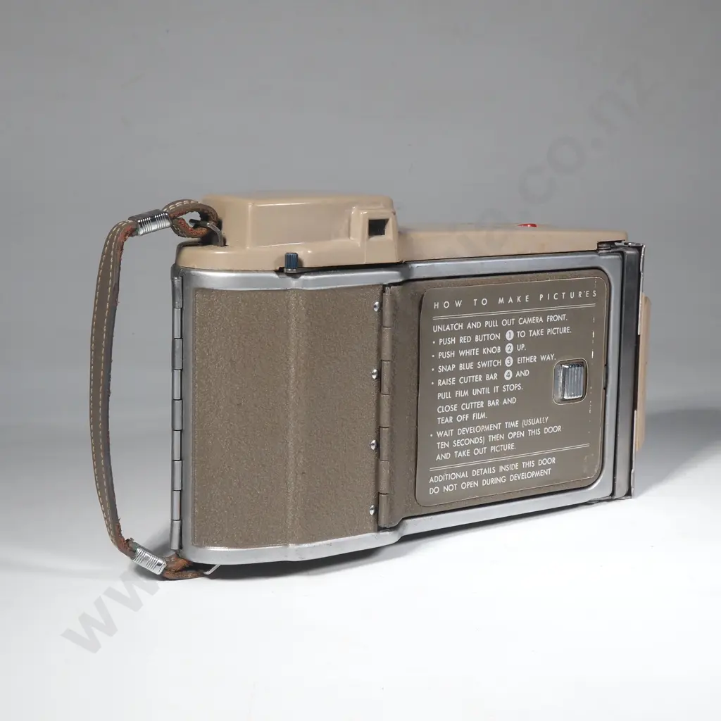 Polaroid J33 Land Camera A/F Image 1++