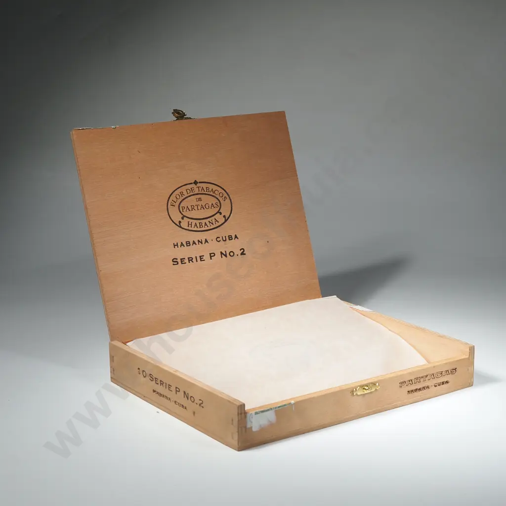 Vintage Cigar Box Image 1++