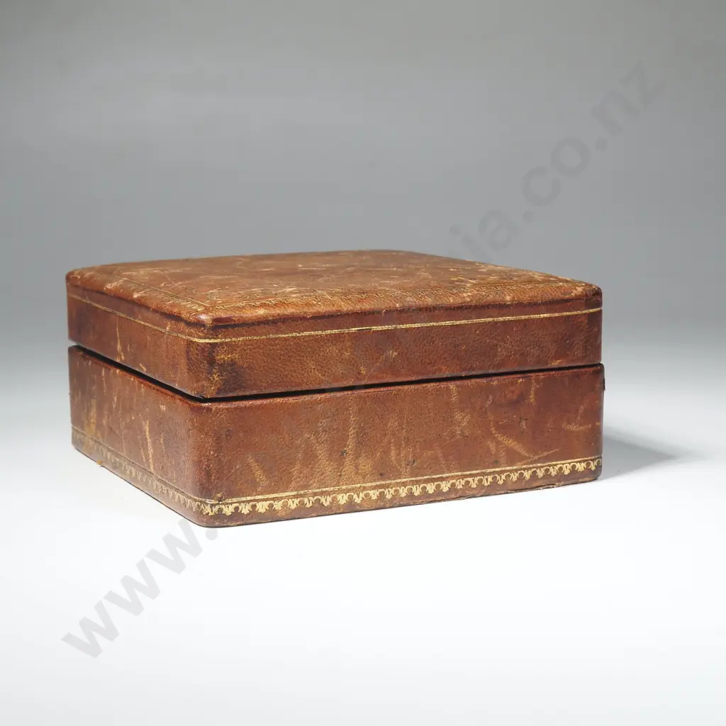 A Square Embossed Leather Jewellery Box w Gilt Decoration Image 1++