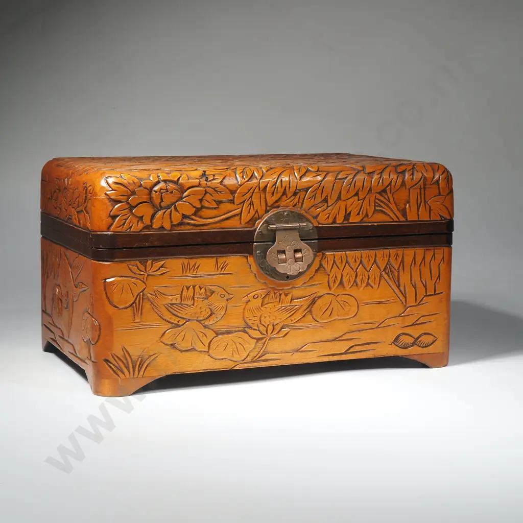 Oriental Wooden Jewellery Box w Collection of Costume Jewellery Image 1++