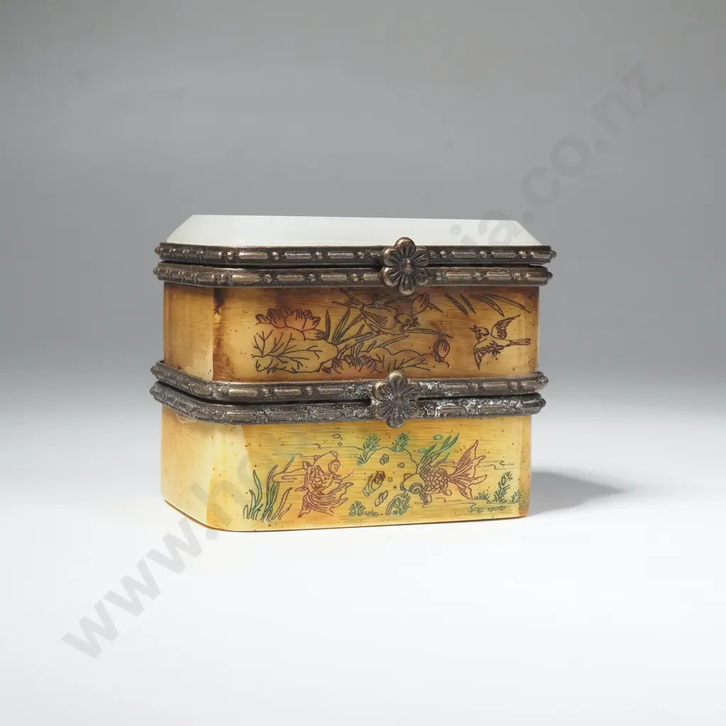 Ornate Two Tier Oriental Box Image 1++