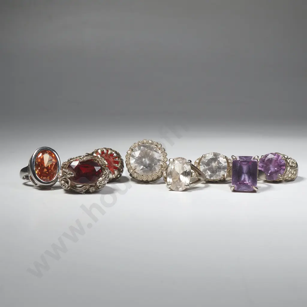 Eight Costume Jewellery Rings Image 1++