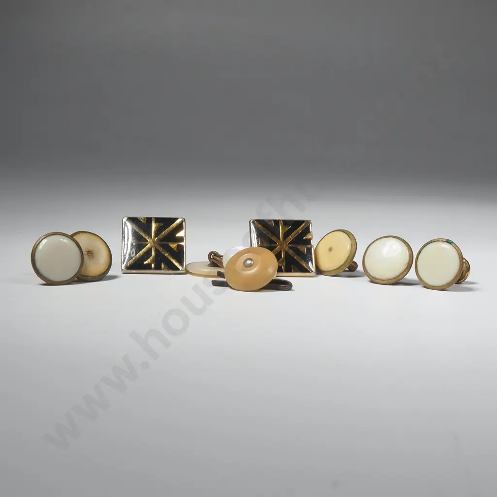 Pair of Cufflinks Commemorating the Commonwealth Games in Christchurch & a Selection of Vintage Studs Image 1++