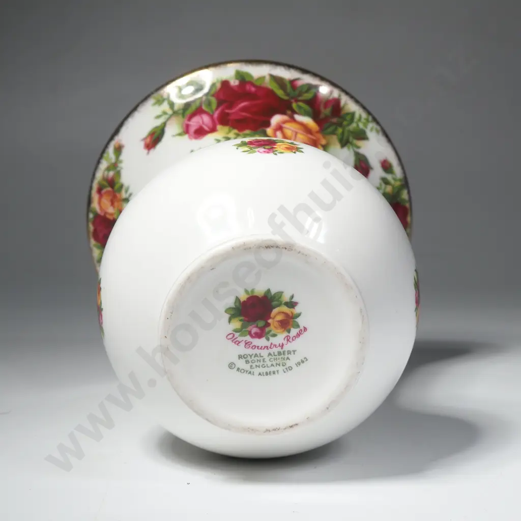 Vintage Royal Albert 'Old Country Roses' Bone China Vase Image 1++