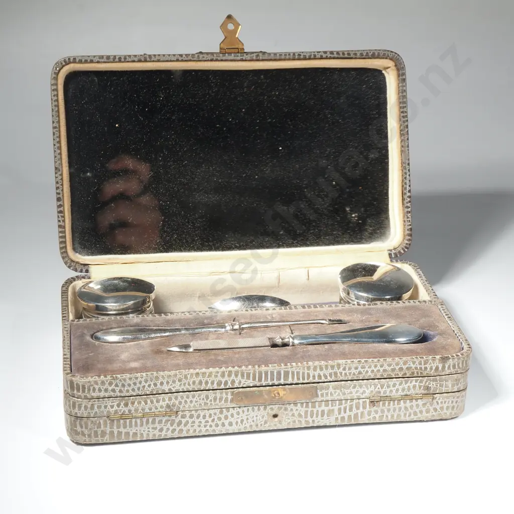 Antique Cased Sterling Silver Topped Manicure Set Image 1++