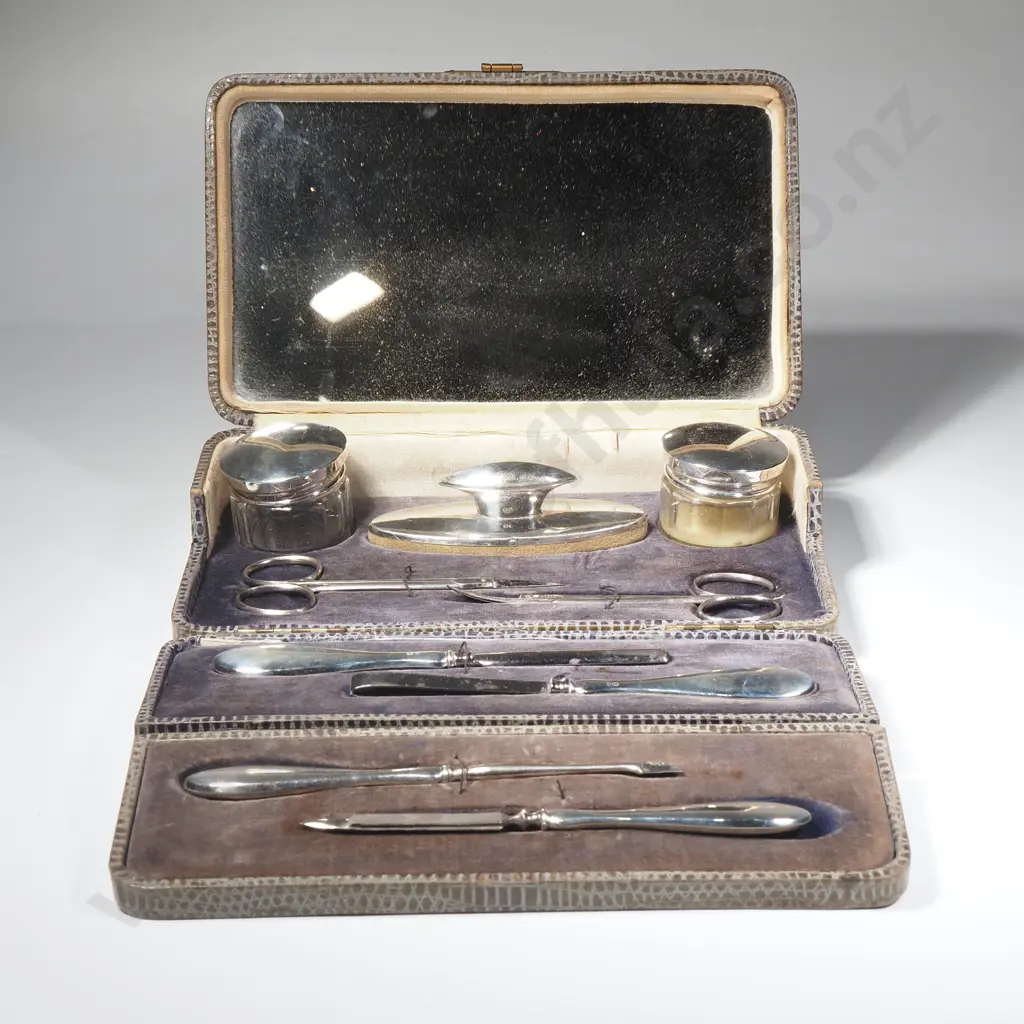 Antique Cased Sterling Silver Topped Manicure Set Image 1++