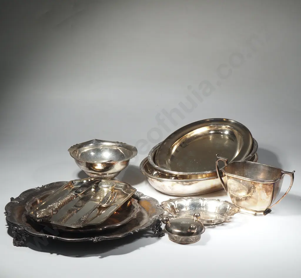 Selection of Silver Plated Trays & an Entree Dish Image 1++