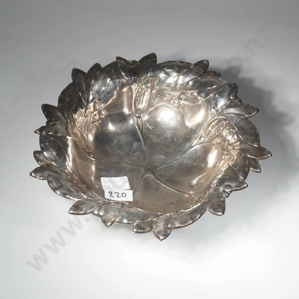 Silver Plated Epbrass Leaf Design Bowl Image 1++